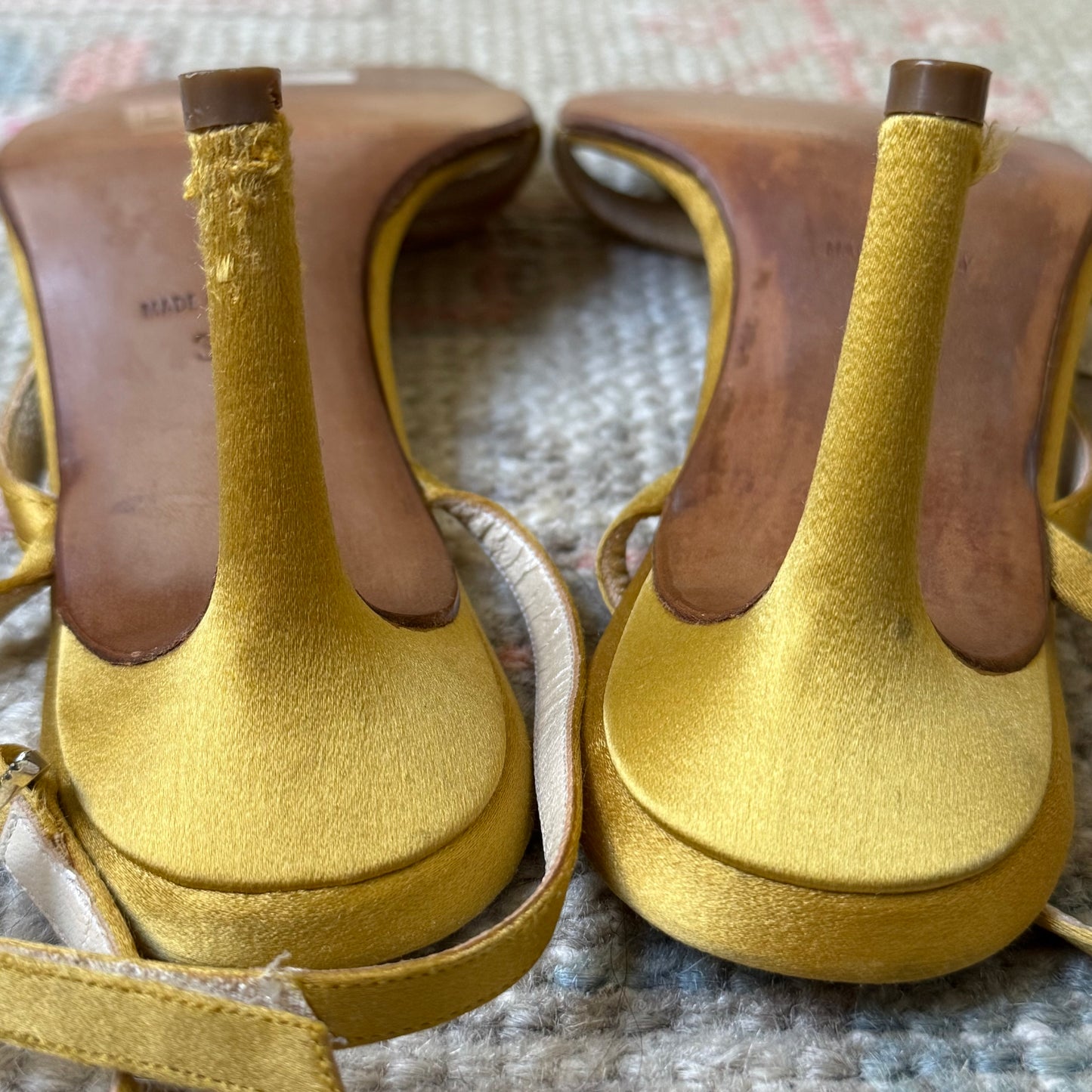 S/S2000 Galliano Dior Yellow Silk Wrap Sandals - US 6.5