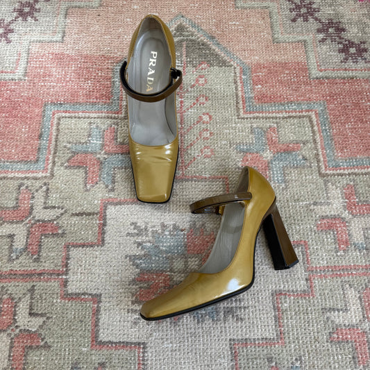 F/W1998 Prada Gold Mary Janes - US 7.5