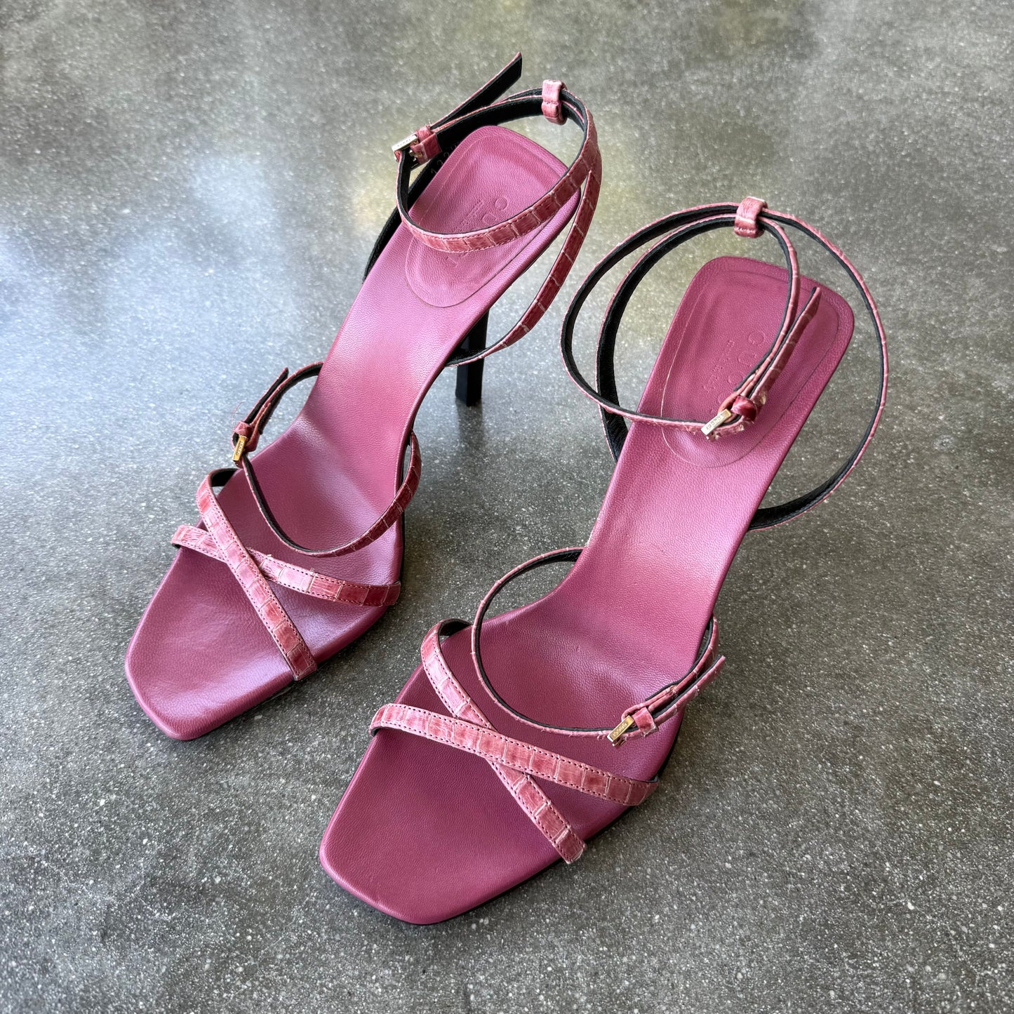 Pink Leather Gucci Tom Ford Sandals - US 8