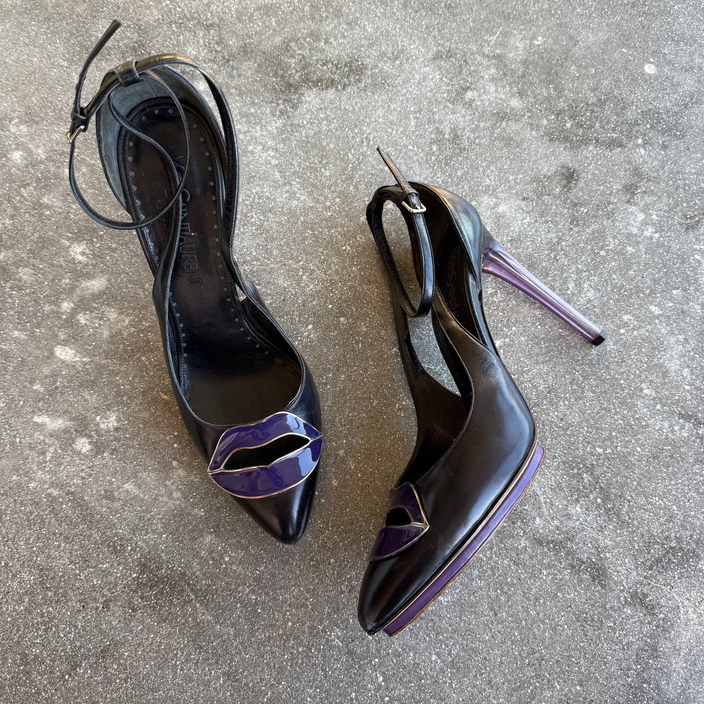 SS03 Tom Ford Yves Saint Laurent Dali Lip Heels - US 8.5