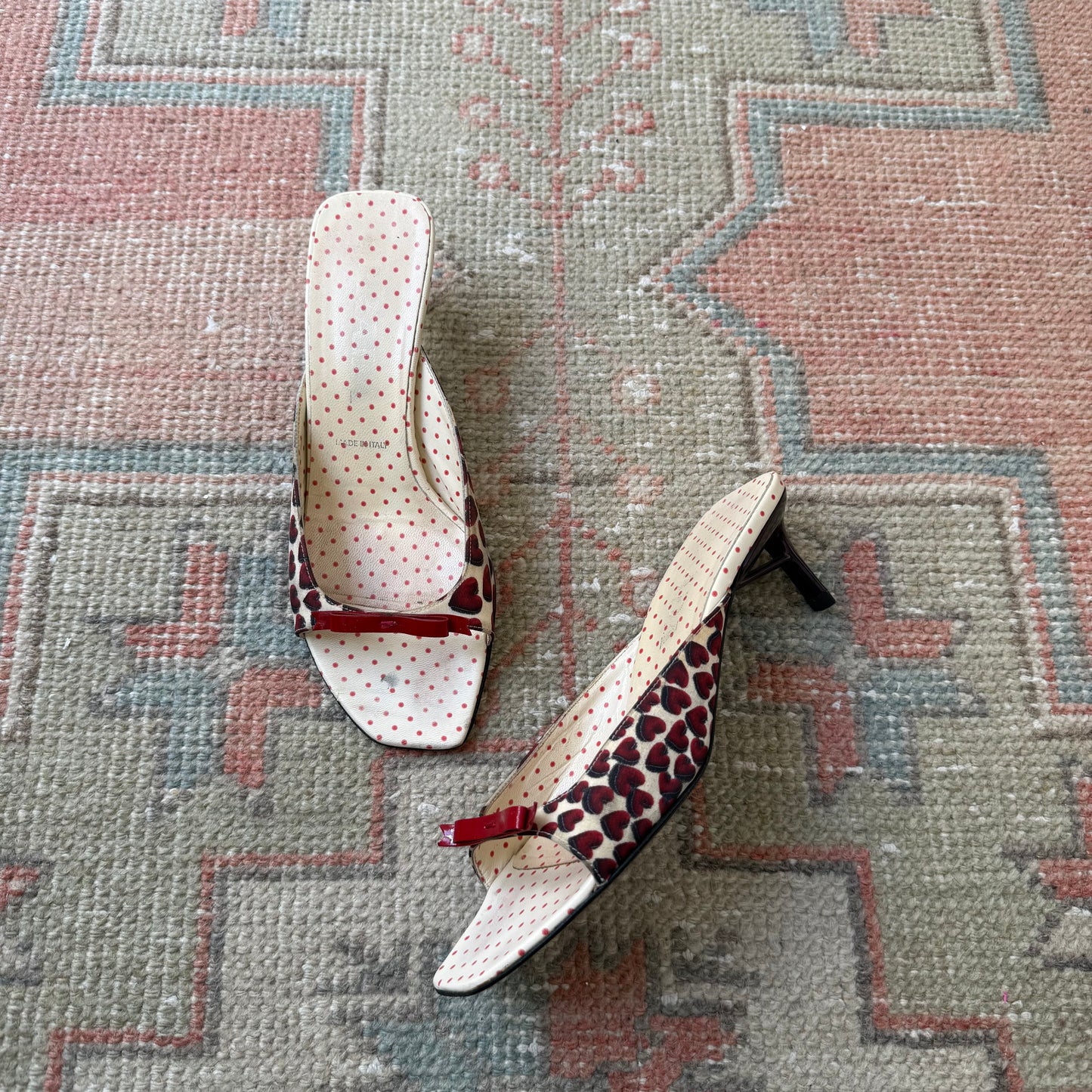 S/S2000 Prada Heart Bow Mules - US 6.5-7