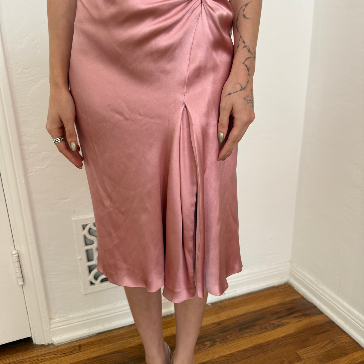 Spring 1998 Tom Ford Gucci Pink Silk Satin Dress - US 2-4